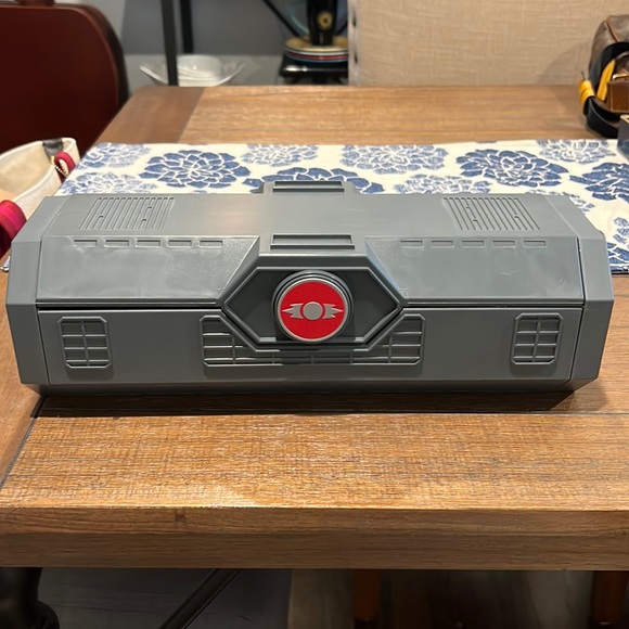 Galaxy’s Edge Legacy Maul Sabers (SET) - Picture 3 of 8